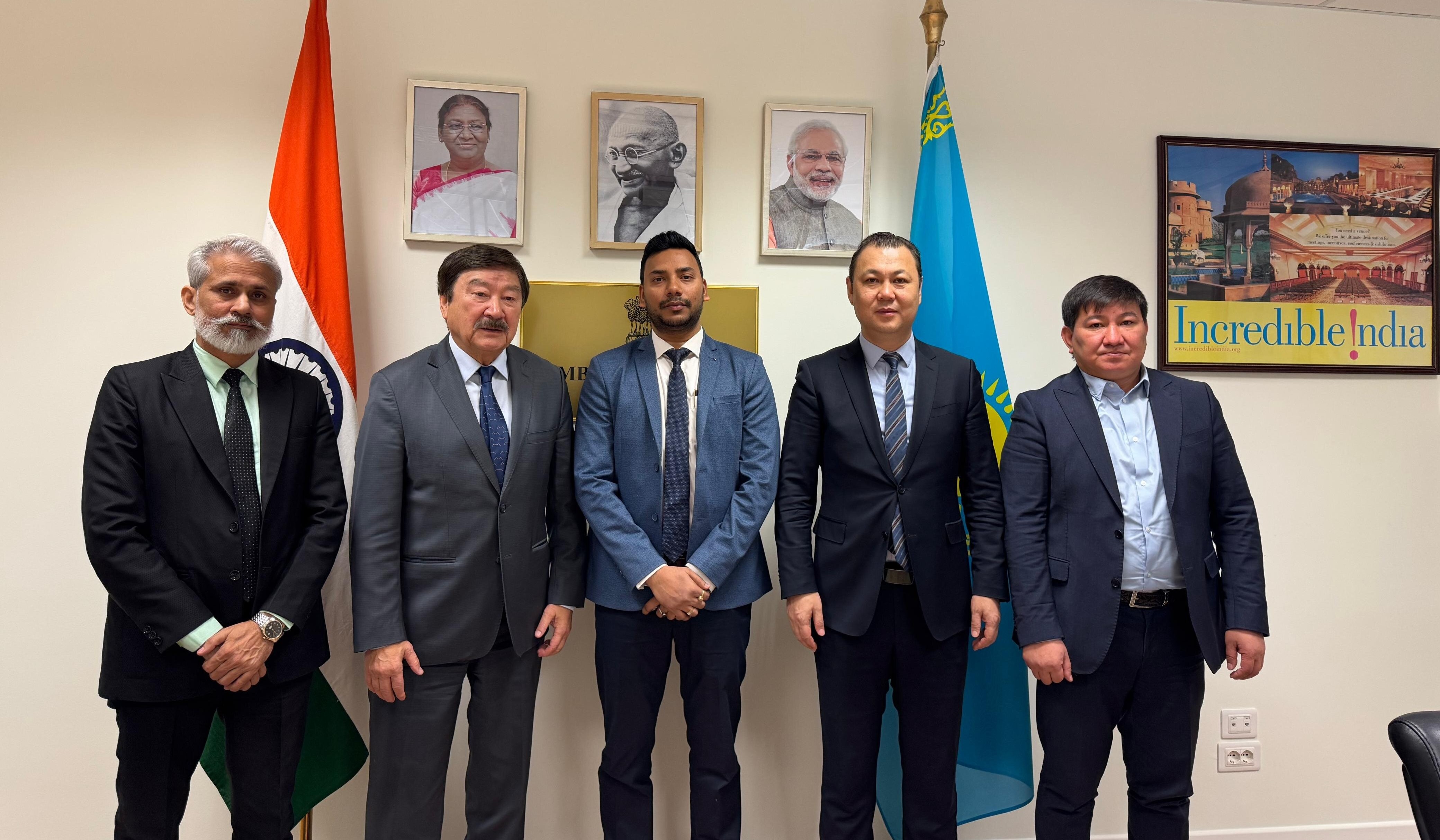 Meeting at the Indian Embassy: Interest in Joint Projects in Trade and Culture